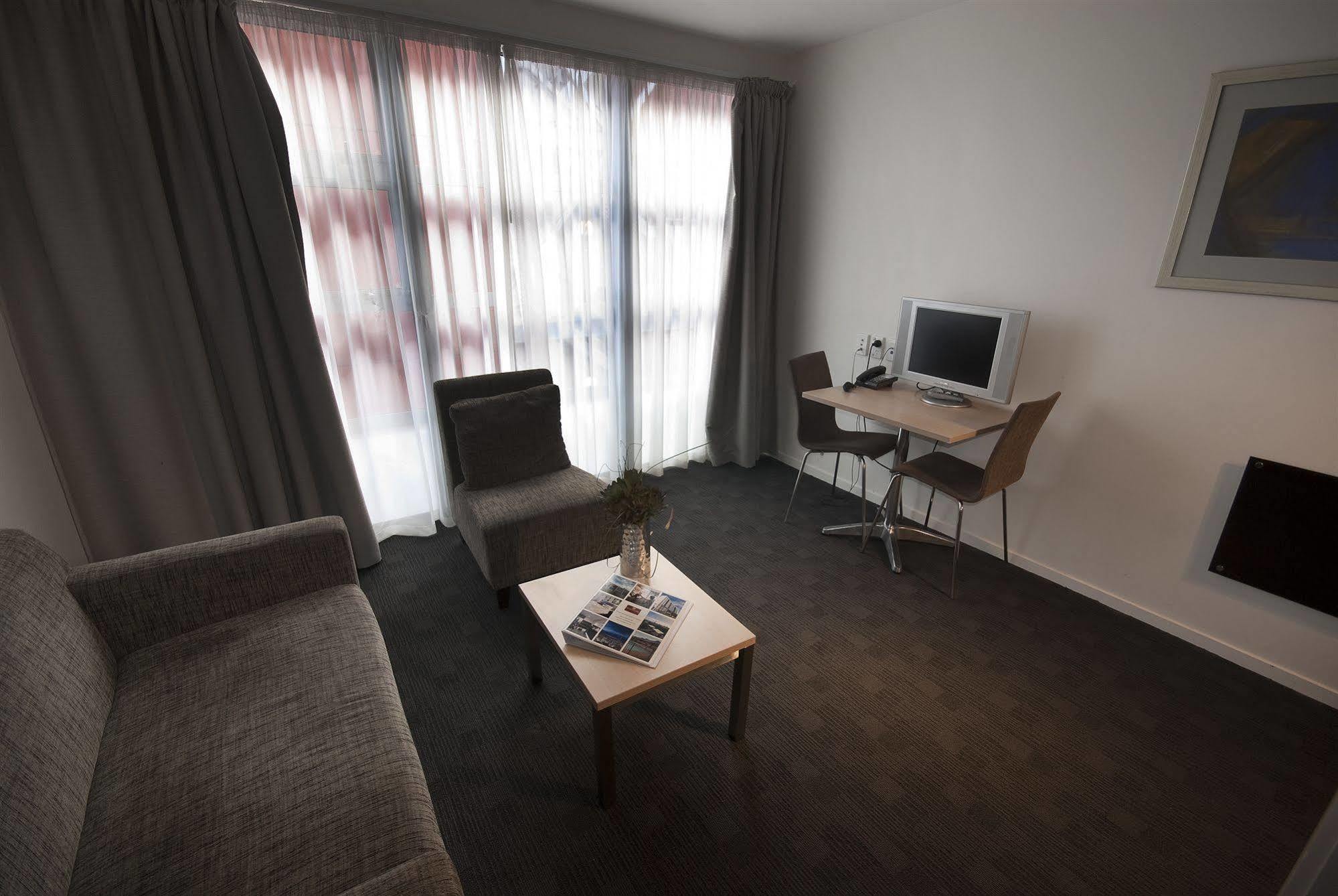 Tetra Serviced Apartments By Castle Auckland Exterior photo